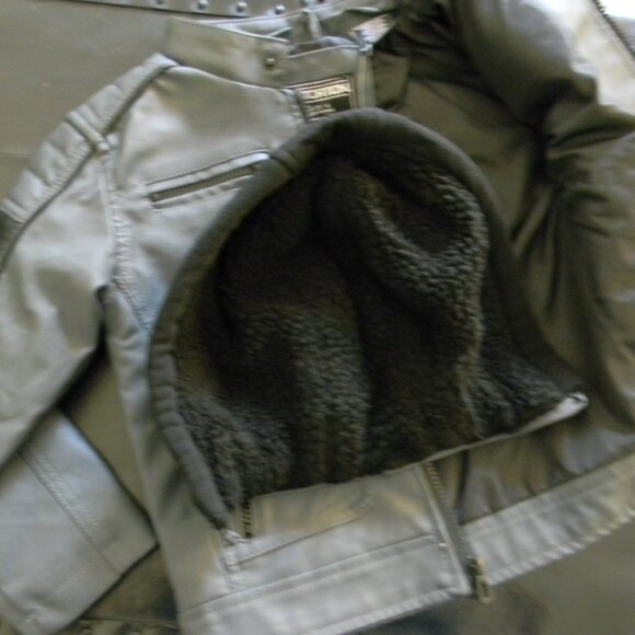 Distortion Faux Leather Boys Youth Moto Jacket Pockets Removable Hood NWT - Picture 6 of 6